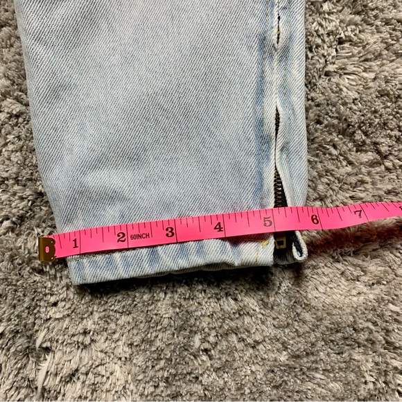 Vintage 90's Guess By Marciano Distressed Light Wash Mom Jeans - Picture 8 of 9